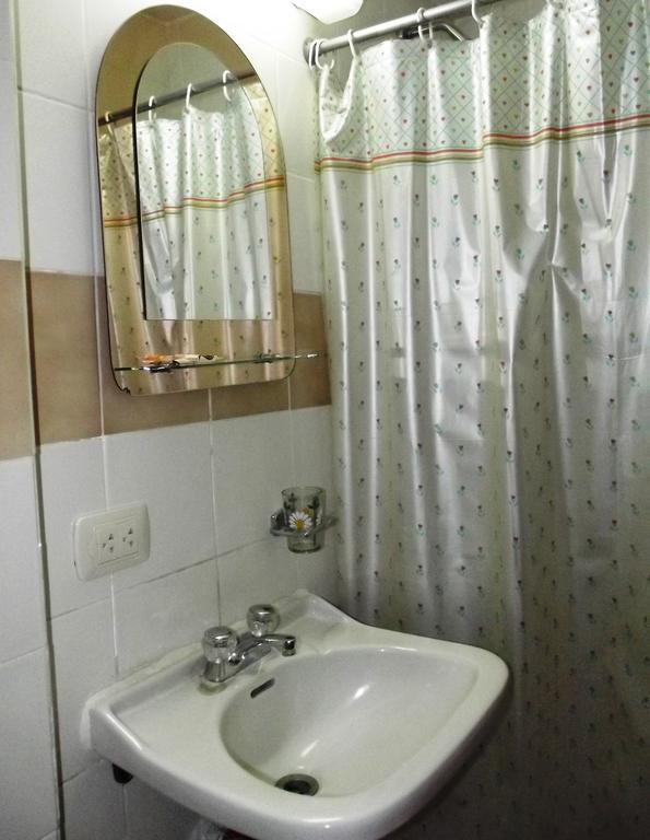 Hostal Gemina Ліма Номер фото