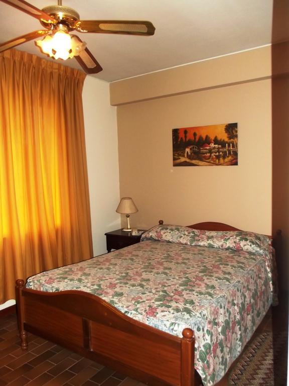 Hostal Gemina Ліма Номер фото